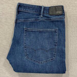 American Eagle Jeans Mens 38 x 32 Athletic Fit Medium Wash Denim Pants